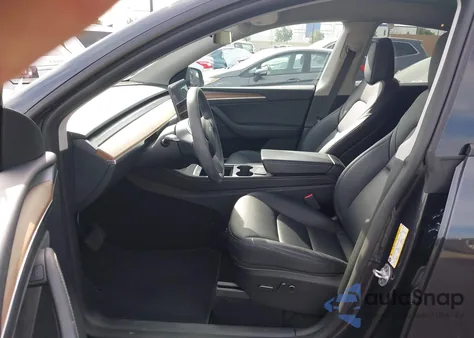 2024 Tesla Model Y Long Range Dual Motor All-Wheel Drive/Rwd из США, поврежденный, VIN 7SAYGDED2RF133037